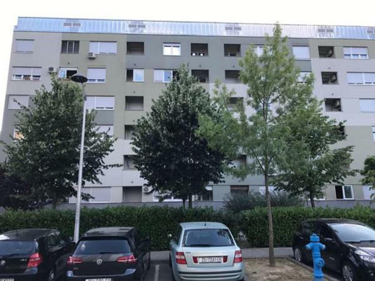 Apartment Luka Zagabria Esterno foto